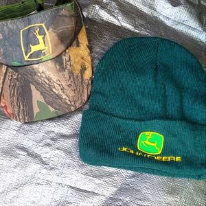 Deer Emblem 3 piece hat set. Beanie, visor and wide brim.